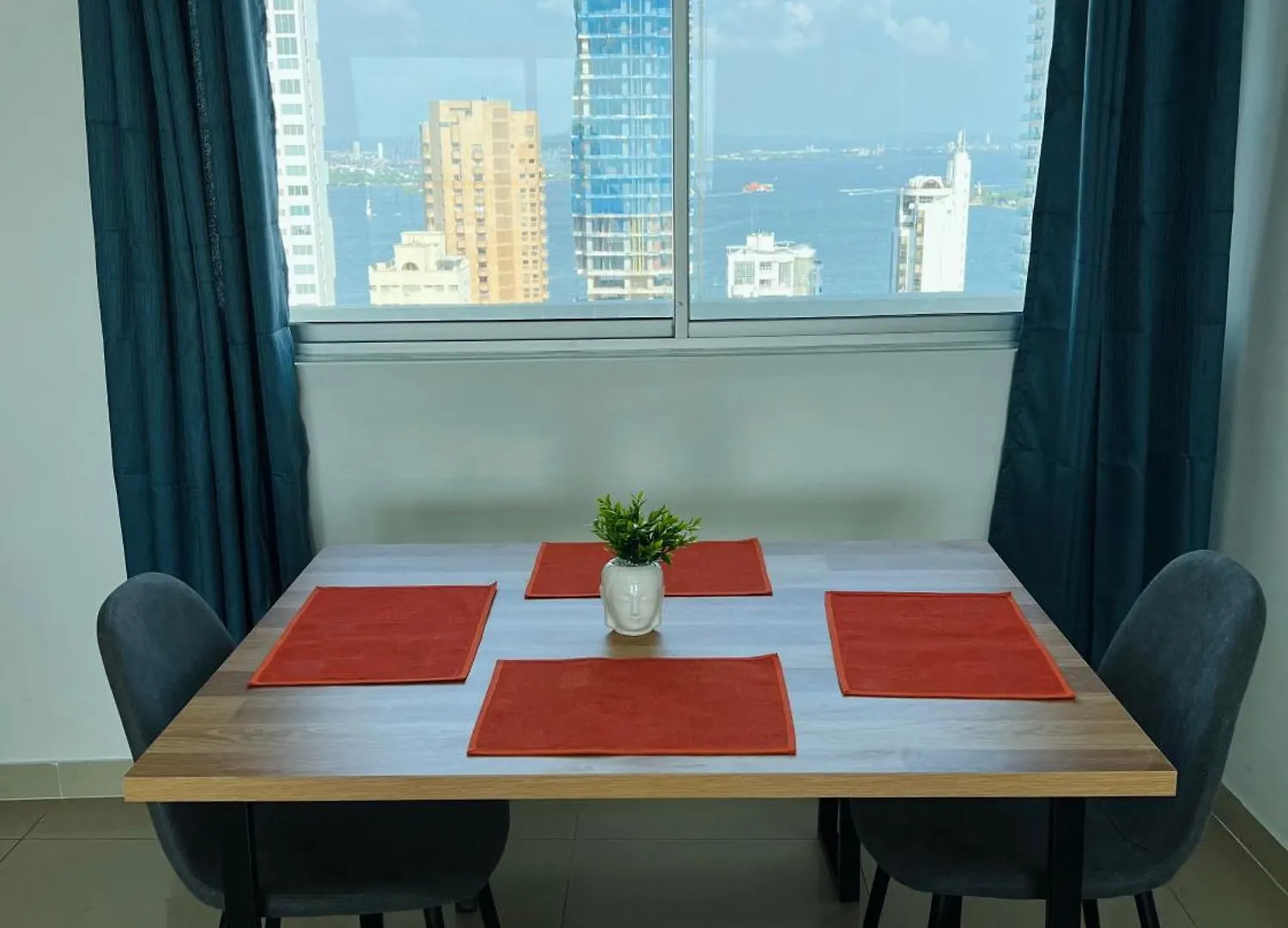 Apartament Espectacular Bocagrande, Frente Al Mar, Con Piscina Kartagena